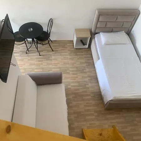 Deluxe Pollo *