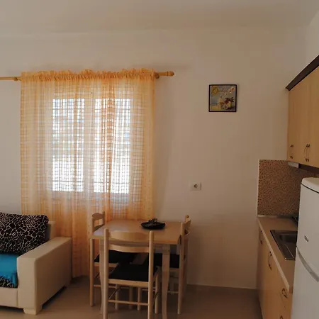Apartment Deluxe Pollo *